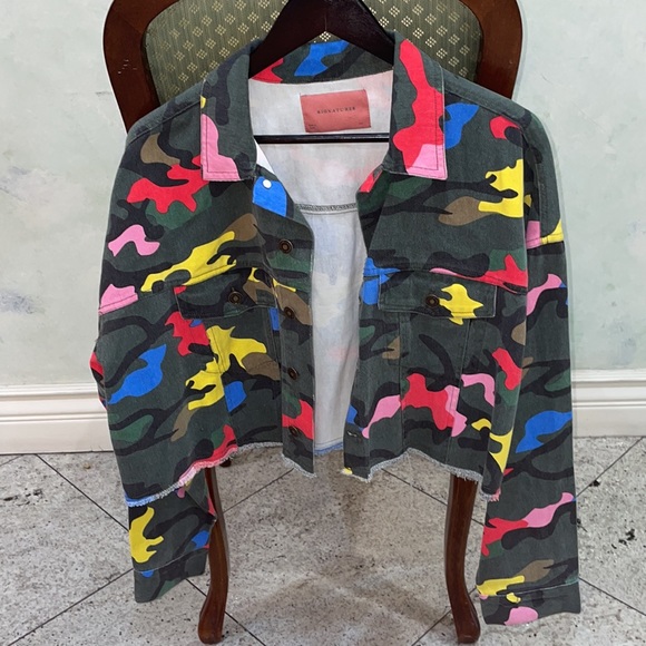 Signature8 size M/L jean jacket, multicolored with camouflaged design. - Picture 3 of 7